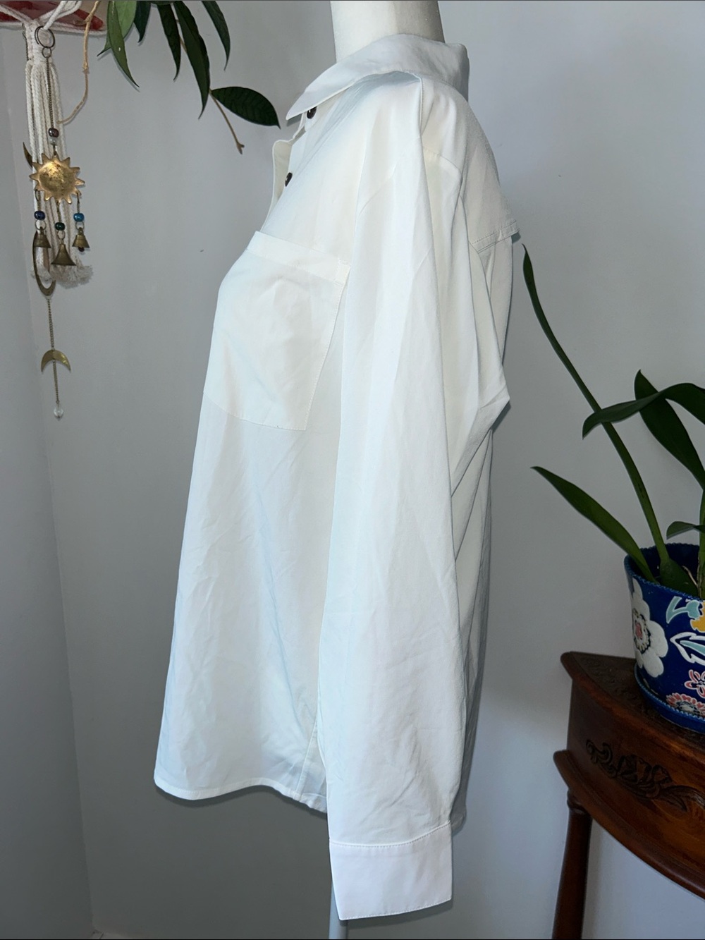 Carve Designs UPF 50+ Sun Shirt White Button Front Women's Small Oversized - Picture 2 of 9